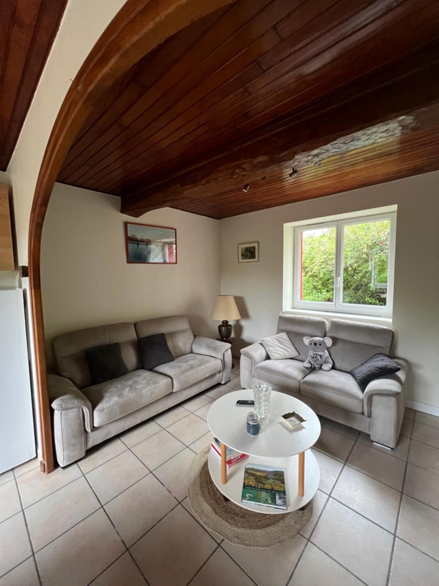 Chez Paul Villa Saint-Jean-de-Thurigneux Exterior photo